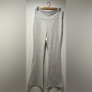 Homebody Club Gray Stretch Women’s Flared Pants Size L